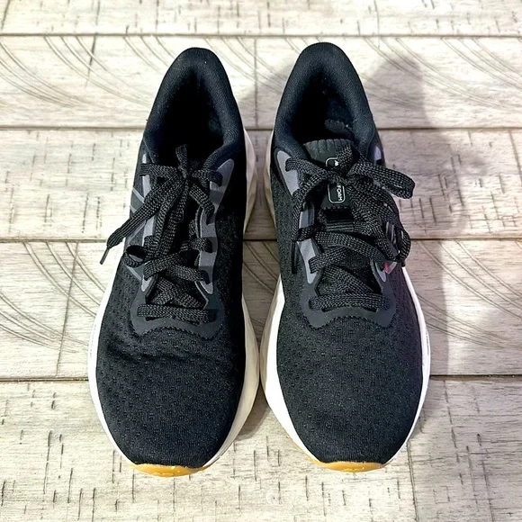 ♥️ New Balance Fresh Foam Tennis Shoe - Picture 4 of 9